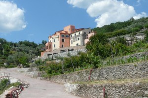 Properties for sale in Italy, on the Italian Rivieras, in the Italian Lakes and Tuscany.